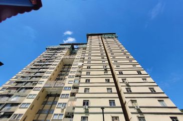 Perdana Exclusive Condominium