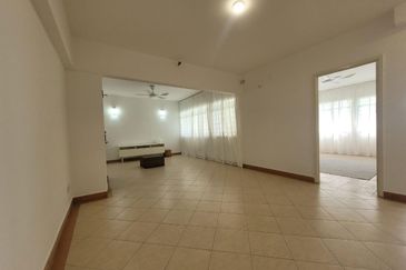 Perdana Exclusive Condominium