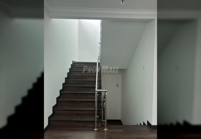 USJ Avenue @ USJ Heights