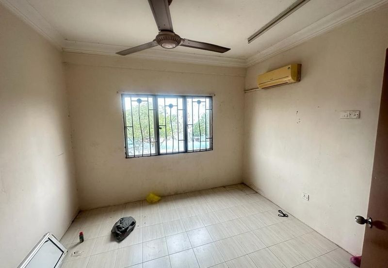 Desa Perangsang Apartments (Block D & E)