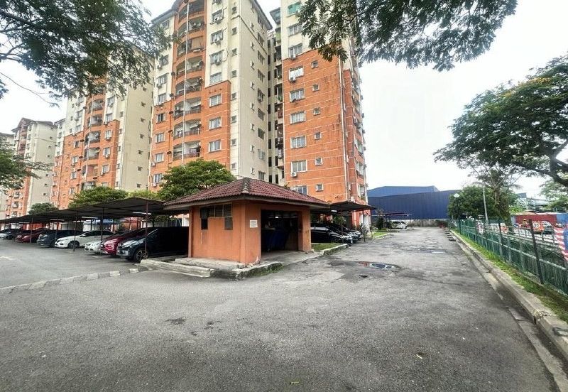 Desa Perangsang Apartments (Block D & E)