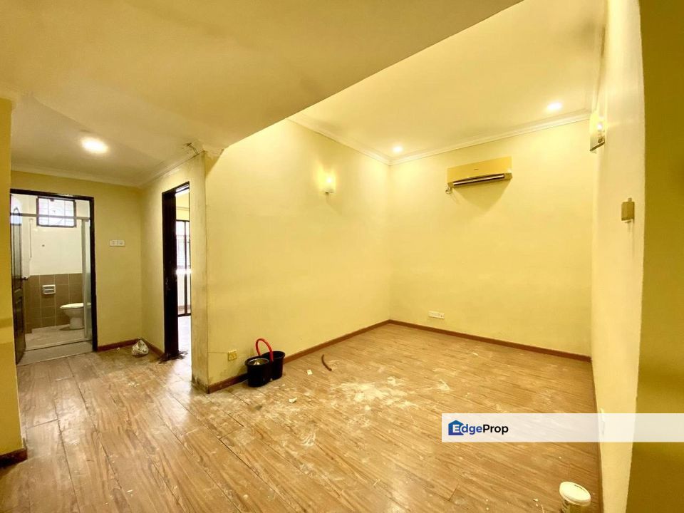  Facing Open & Near School 1.5 Storey Townhouse Mutiara Tropicana, Petaling jaya, Selangor, Tropicana