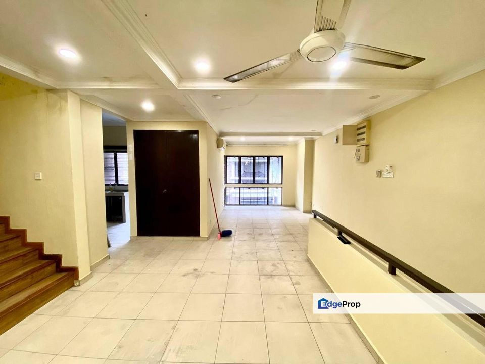  Facing Open & Near School 1.5 Storey Townhouse Mutiara Tropicana, Petaling jaya, Selangor, Tropicana