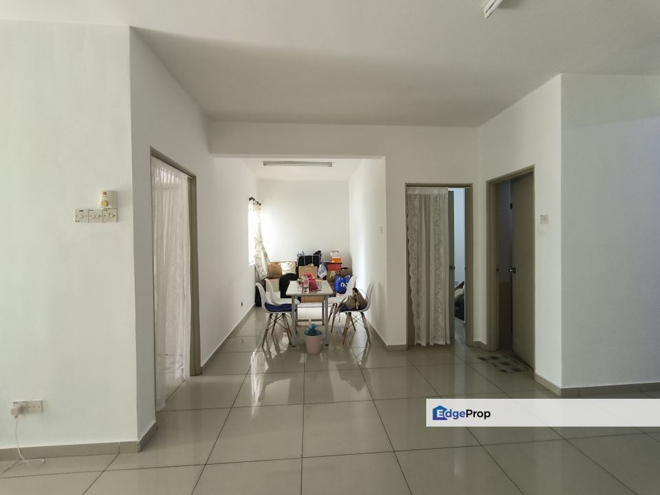 1120 park avenue condo Petaling Jaya facing swimming pool, Selangor, Petaling Jaya