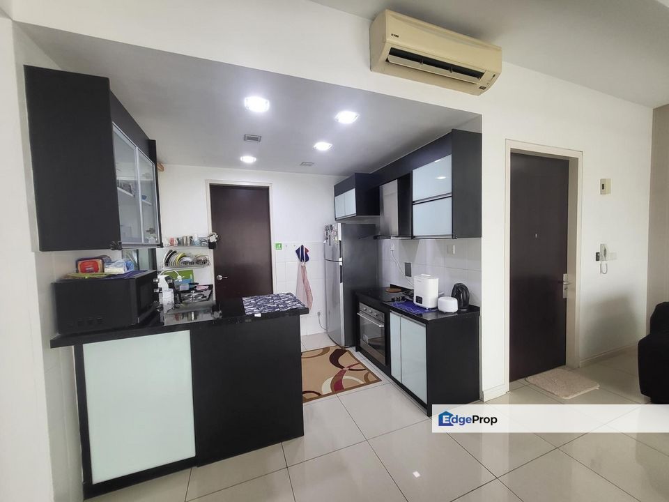 Setia Sky Residence KLCC Facing Banjaran Titiwangsa, Kuala Lumpur, KL City