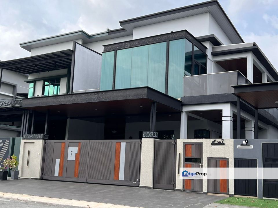 Double storey Semi D , Canary Garden Klang, Selangor, Klang