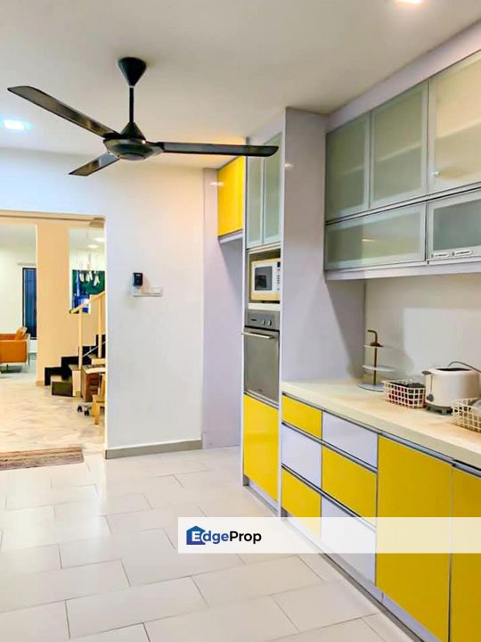 ENDLOT Renovated USJ 13 | Freehold | Facing Open | RM750k, Selangor, USJ