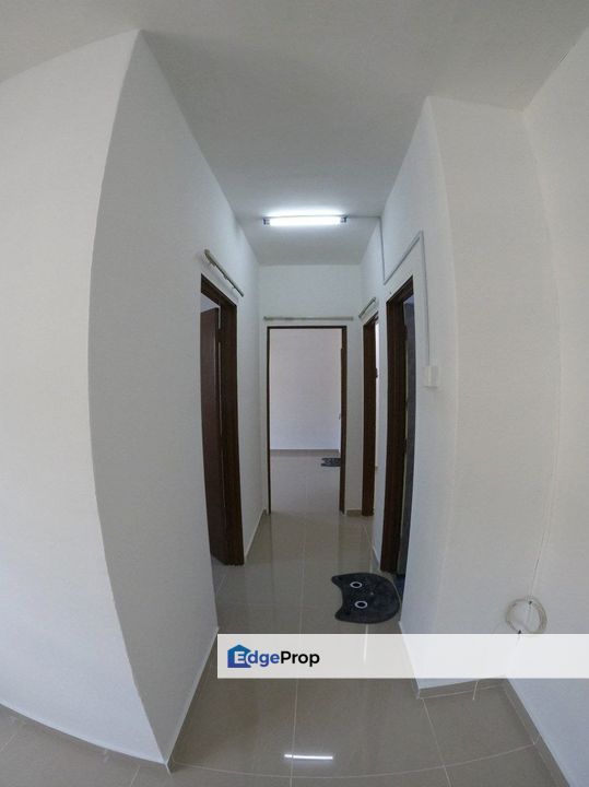 Flat Taman Medan Cahaya, Petaling Jaya. Leasehold Bumi Lot. 650 sqft, Selangor, Petaling Jaya