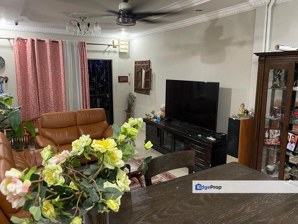  Single storey intermediate SS12 Subang Jaya Fully Renovated, Selangor, Subang Jaya