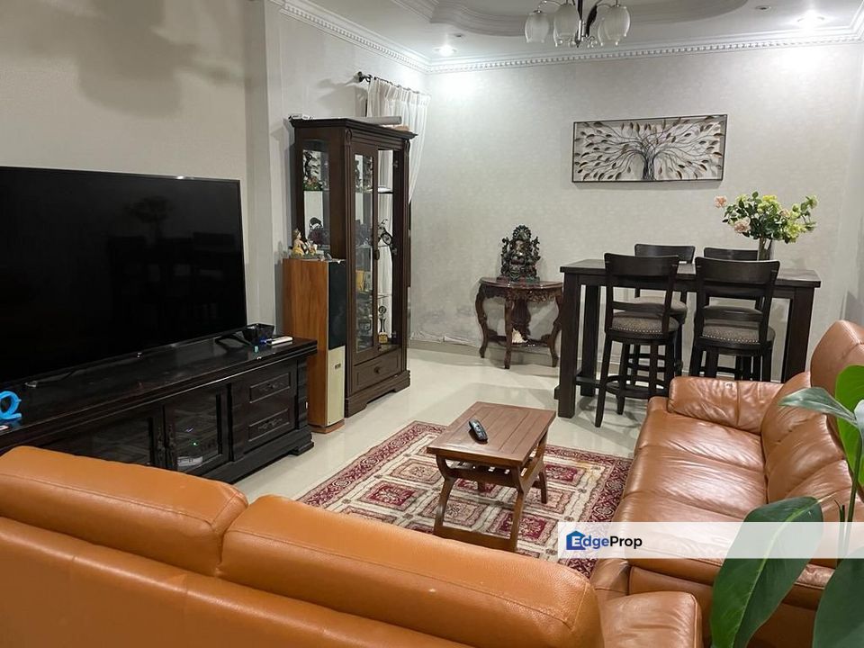  Single storey intermediate SS12 Subang Jaya Fully Renovated, Selangor, Subang Jaya