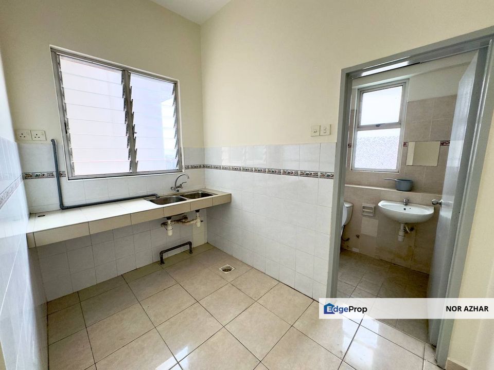 Kelana Mahkota Condomininum, (Duplex Penthouse) SS7 Petaling jaya. Leasehold Non Bumi lot, Selangor, Kelana Jaya