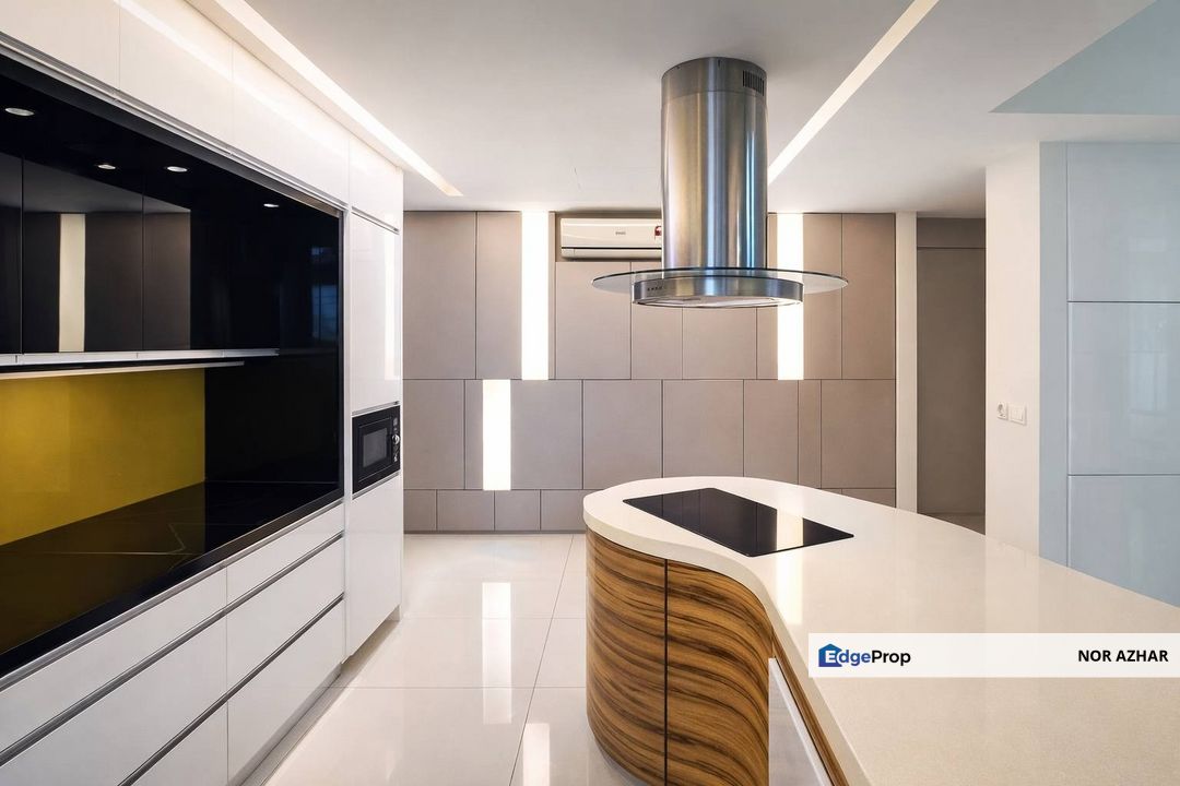 Triple Storey Bungalow House Casabella, Kota Damansara, Selangor, Kota Damansara