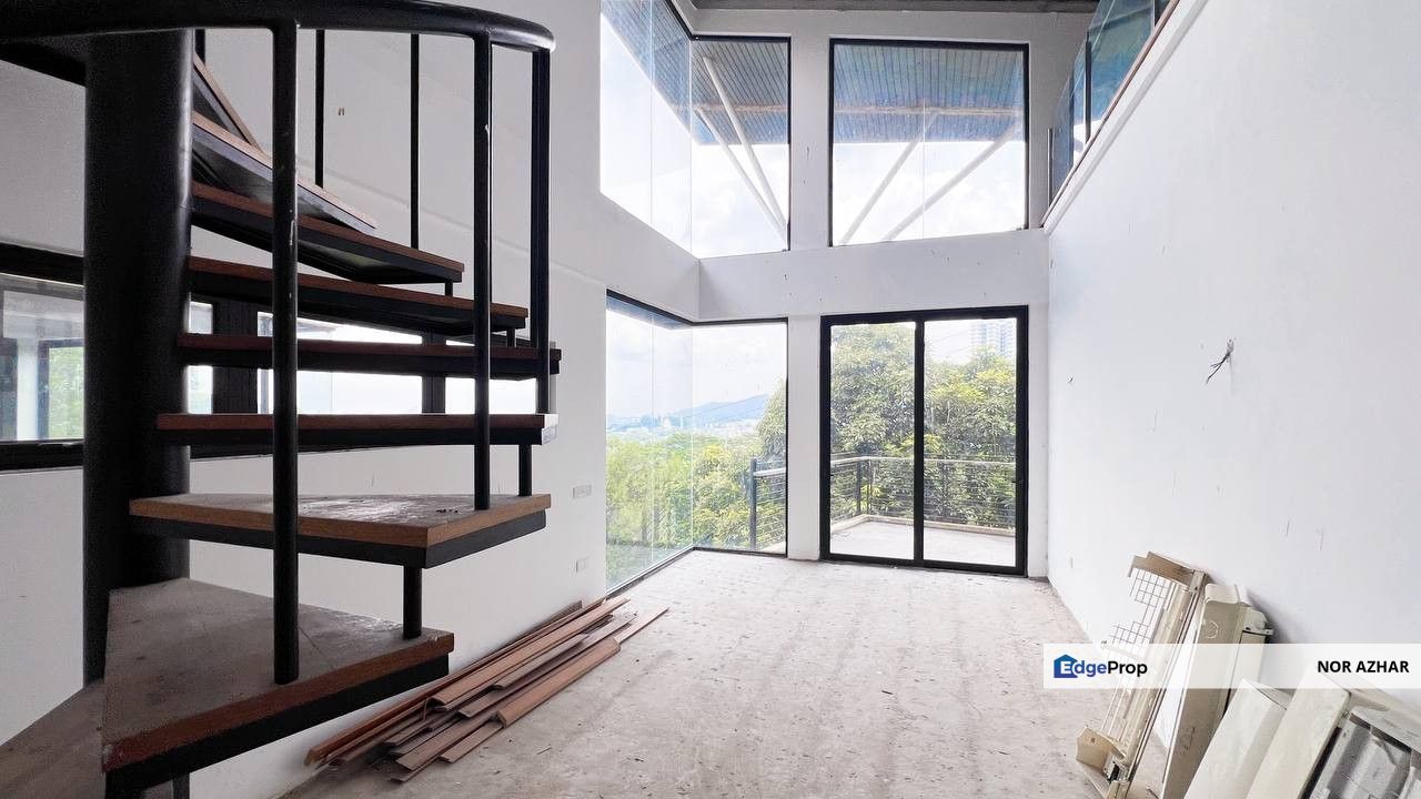 Country Heights Damansara KL Bungalow for sale. Freehold Non Bumi Lot, Kuala Lumpur, Country Heights Damansara