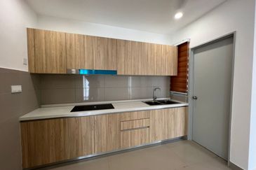 LSH33 ( Laman Seri Harmoni )