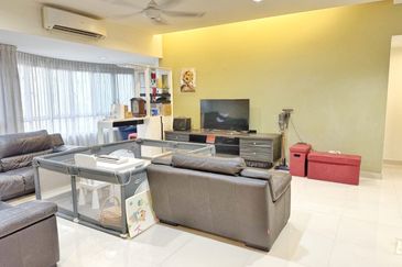 Spring & Summer Villa