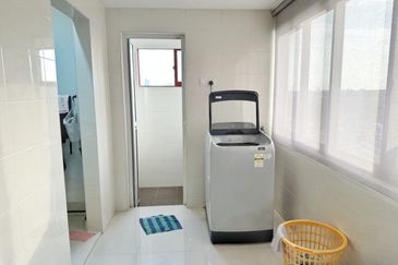 Spring & Summer Villa