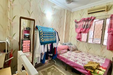 Sri Kinabalu Condominium