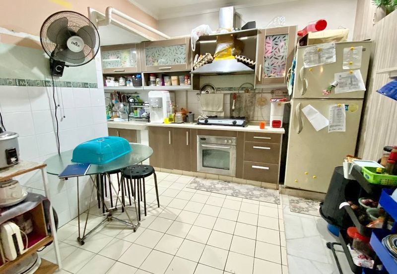 Sri Kinabalu Condominium