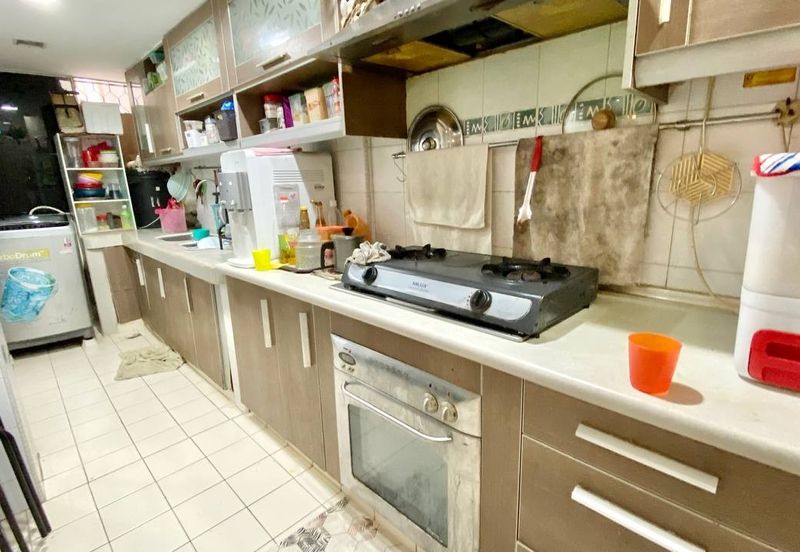 Sri Kinabalu Condominium