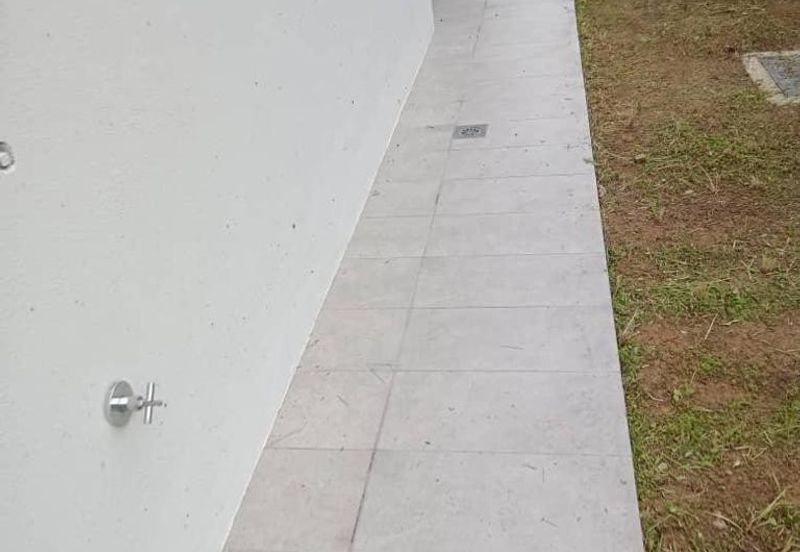 Reesia Elmina Garden