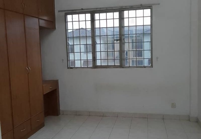 Pangsapuri Lotus (Teratai), Taman Puchong Prima