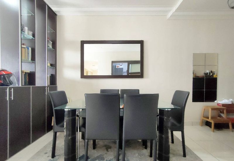 Perdana View Condominium