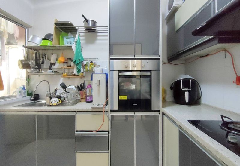 Perdana View Condominium