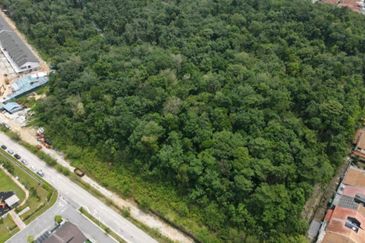 Jalan Bukit Rahman Putra