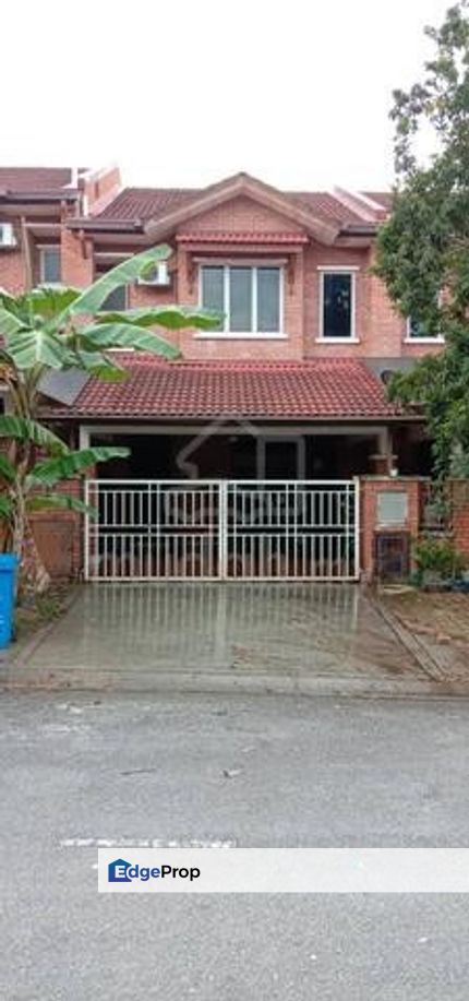 2 storey house U10 Alam Budiman Shah Alam, Selangor, Shah Alam