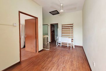  DOUBLE STOREY TERRACE @ SAUJANA DAMANSARA