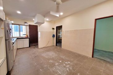  DOUBLE STOREY TERRACE @ SAUJANA DAMANSARA