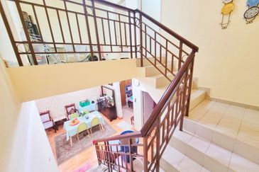 Seksyen 11, Kota Damansara