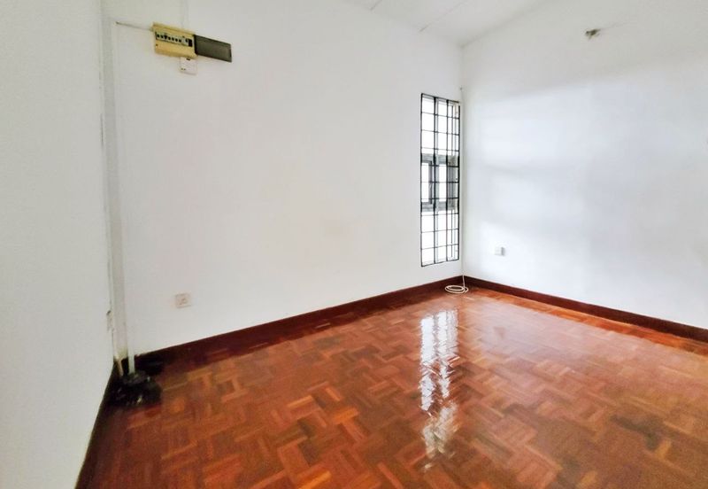 Seksyen 6, Kota Damansara