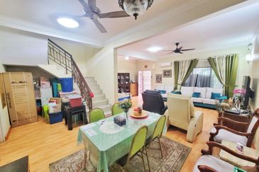 Seksyen 11, Kota Damansara