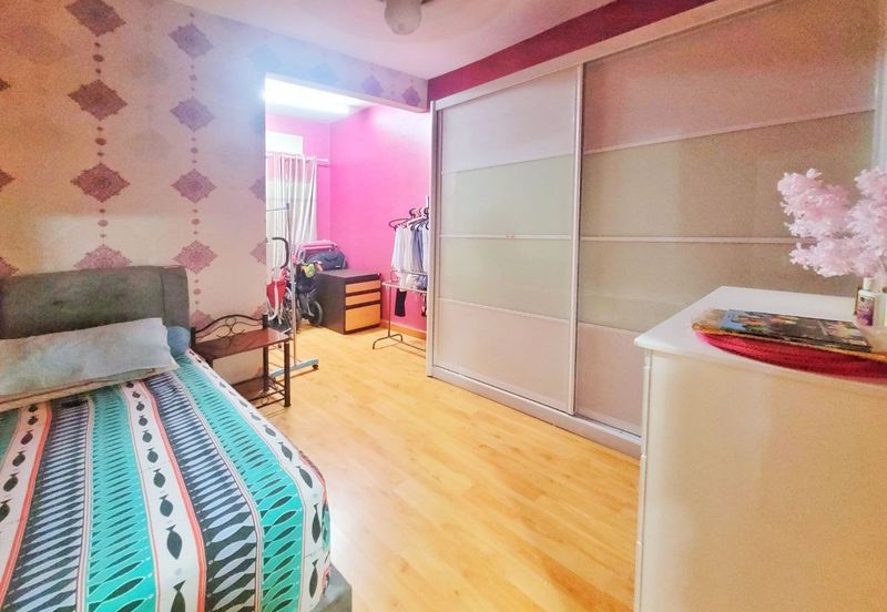 Seksyen 11, Kota Damansara