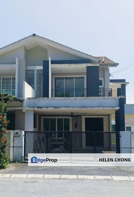 Lahat Double Storey Corner House For Rent , Perak, Ipoh