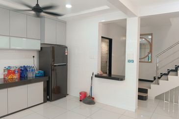 MERU VALLEY RESORT (GOLFVIEW TERRACE)