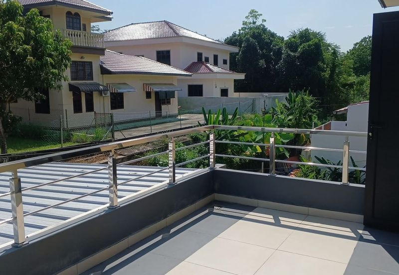 MERU VALLEY RESORT (GOLFVIEW TERRACE)