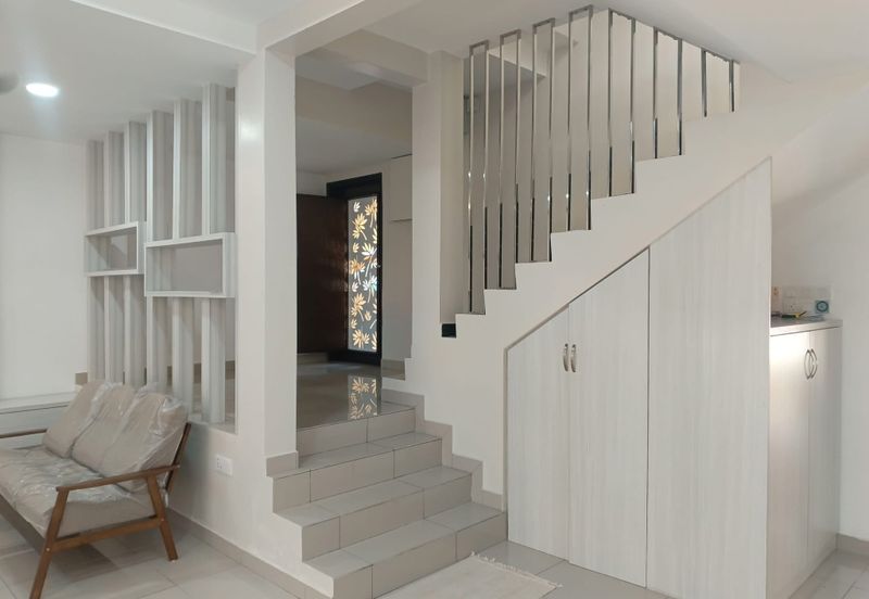 MERU VALLEY RESORT (GOLFVIEW TERRACE)