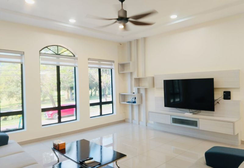 MERU VALLEY RESORT (GOLFVIEW TERRACE)