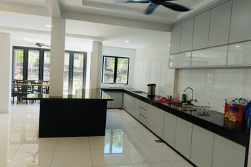 MERU VALLEY RESORT (GOLFVIEW TERRACE)