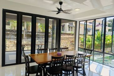 MERU VALLEY RESORT (GOLFVIEW TERRACE)