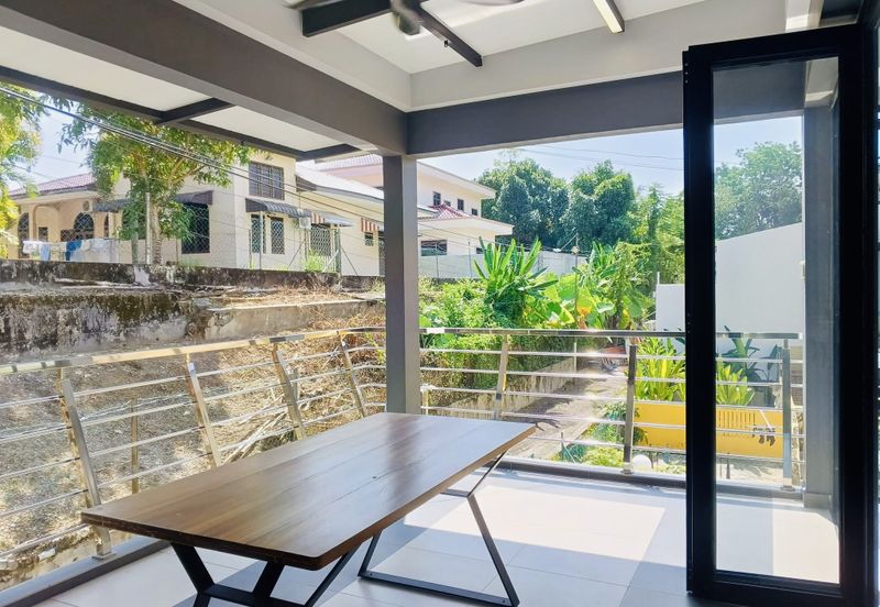 MERU VALLEY RESORT (GOLFVIEW TERRACE)