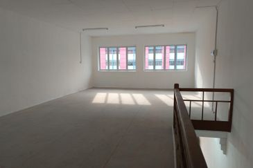 Jalan Pasir Puteh, Station 18