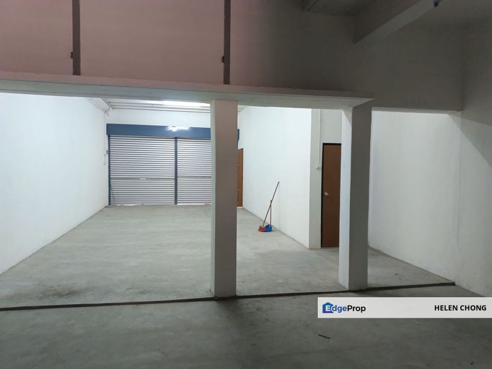 Double Storey Shop At Pasir Puteh Ipoh For Rent , Perak, Ipoh