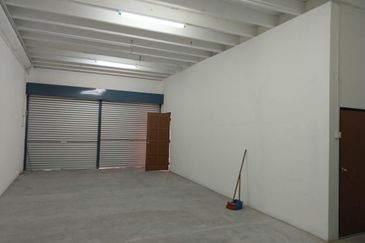 Jalan Pasir Puteh, Station 18