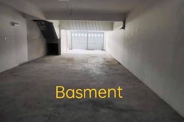 Double Storey & Basement Shop Lot At Ipoh Gebang Rapat For Sale
