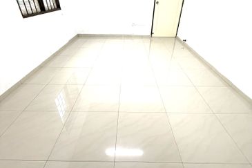 JALAN SULTAN ISKANDAR (JALAN HUGH LOW)