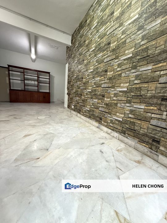 Semi D Terrace House at Ipoh Centre For Rent , Perak, Kinta