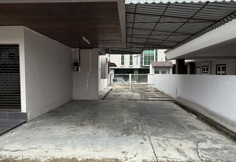 Jalan Sultan Iskandar (Jalan Hugh Low)